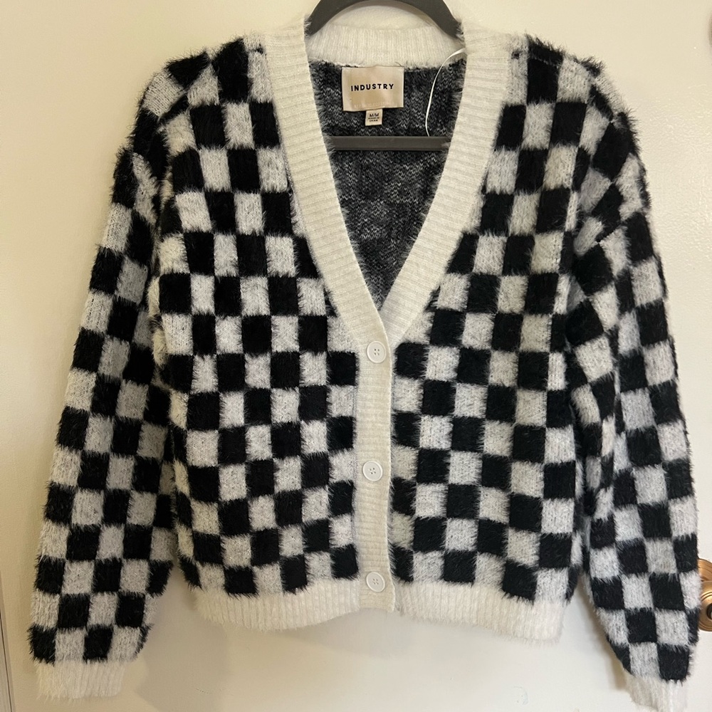 Women’s sweater